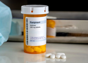 Shkencëtarët britanikë japin shpresë, zbulojnë dy ilaçe të tjera kundër Covid-19