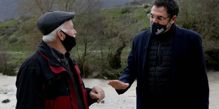 Emergjenca nga reshjet, ministri Çuçi në Gjirokastër: Me mbrojtjen lumore në Kardhiq shmangëm një situatë të rrezikshme. Të gjitha strukturat shtetërore janë në gatishmëri të plotë (FOTO)