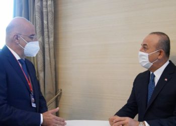 Mediat greke: Zgjerimi me 12 milje në Jon është mesazh për Turqinë