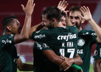 Dita vendimtare, Maldini tenton goditjen e fundit në merkato