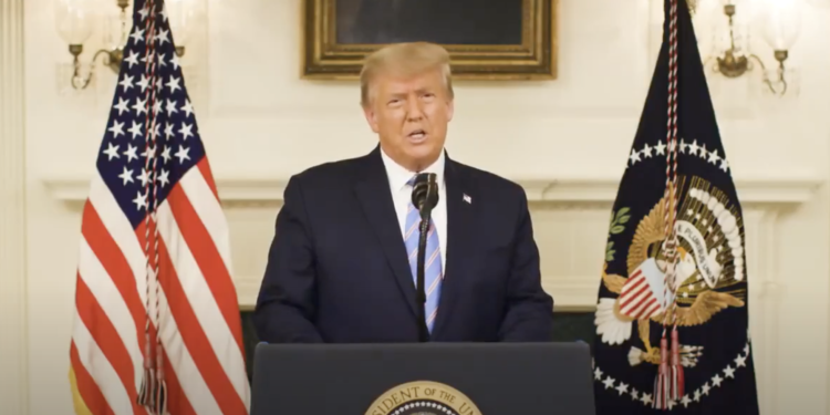 E FUNDIT/ Tërhiqet Trump: Do siguroj tranzicion të qetë të pushtetit për administratën e re (VIDEO)