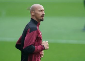 Derbi i Milanos, Ibra qethet zero para ndeshjes