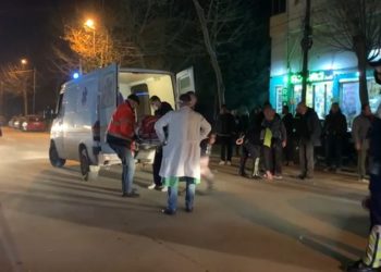 Aksident, makina përplas çiftin e të moshuarve