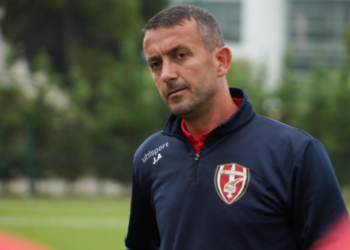 Humbja turpëruese ndaj Kukësit, Skënderbeu bën ‘kurban’ Ahmatajn