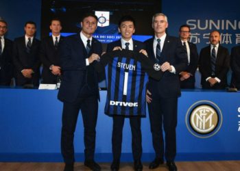 Zbulohet oferta zyrtare, Interi gati të ndryshojë pronësi/ Zhang mendon për ortakë