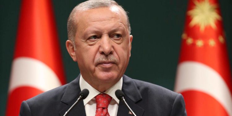 Turqia urdhëron arrestimin e 238 ushtarakëve të dyshuar për lidhje me Gylenin