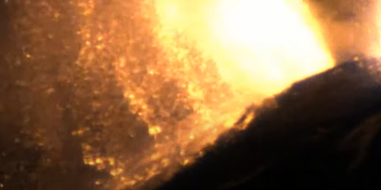 Mediat në Itali: “Etna është zgjuar”, publikohen momente nga shpërthimi i vullkanit (VIDEO)