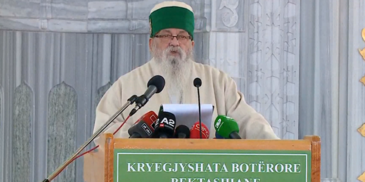 Baba Mondi: Pa Atdhe nuk ka fe, uroj më shumë unitet me njëri-tjetrin për të përballuar sa më mirë këtë periudhë të rëndë pandemie