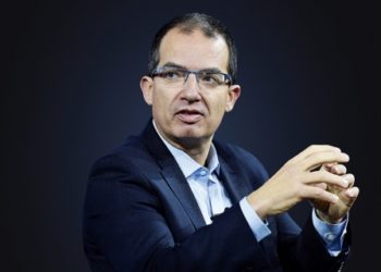 Shefi i Moderna-s: Virusin do ta kemi mes nesh përgjithmonë