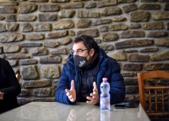 Çuçi vijon fushatën në Gjirokastër: Shihni kush kërkon të vijë në pushtet, për të kuptuar se kthimi prapa do të ishte fatal për Shqipërinë