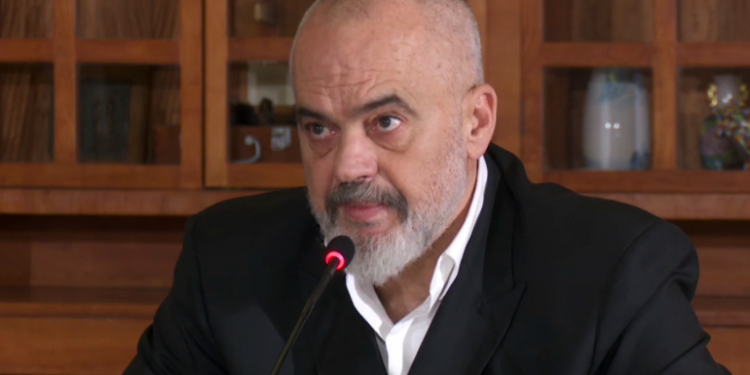 Përmbytjet/ Rama: Edhe COVID-it iu gjet vaksina e imunizimit, vaksinës së dëshpërimit të opozitës nuk i është gjetur formula