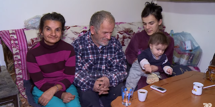 Njihuni me Asllanin, burri i martuar 18 herë. Nuset nga Vlora deri në Lezhë (Historia e pazakontë)