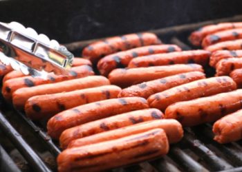 Pse nuk duhet ta teproni me salçiçet