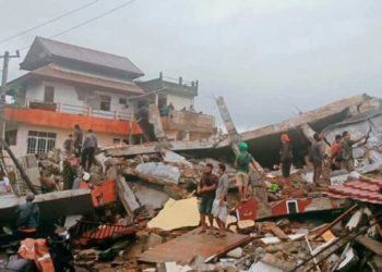Tërmet i fuqishëm në Indonezi: Qindra të plagosur, humbin jetën 26 persona