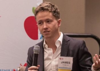 Rrëfimi i një mjeku që nuk është larë prej… 5 vitesh