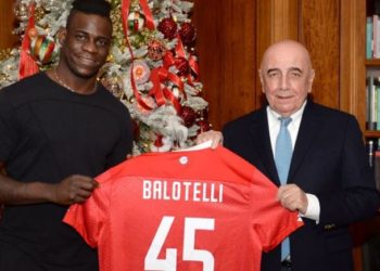 Ultrasit i përvishen Mario Balotellit: Je pa dinjitet, nuk vlen asgjë