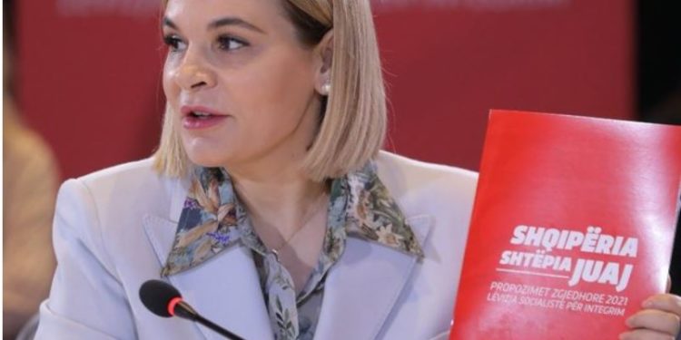 Monika Kryemadhi: Ekonomia është marrë peng nga Rama. LSI do ta kthejë Shqipërinë në “shtëpinë e investimeve”