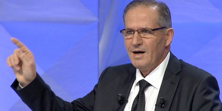 Ndrea Prendi ‘justifikon’ 21 Janarin dhe tregon tre letra sekrete