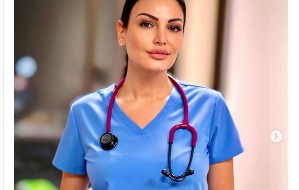 E veshur si mjeke, Bleona Qereti bën vaksinën kundër Covid-19: Ia rekomandoj me forcë kujtdo!