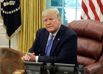 Twitter i mbyll llogarinë, reagon Trump: Nuk do të heshtim, do të ndërtojmë platformën tonë