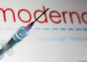 Paralajmërimi i frikshëm nga ‘Moderna’: COVID-19 mund të qëndojë përgjithmonë në qarkullim