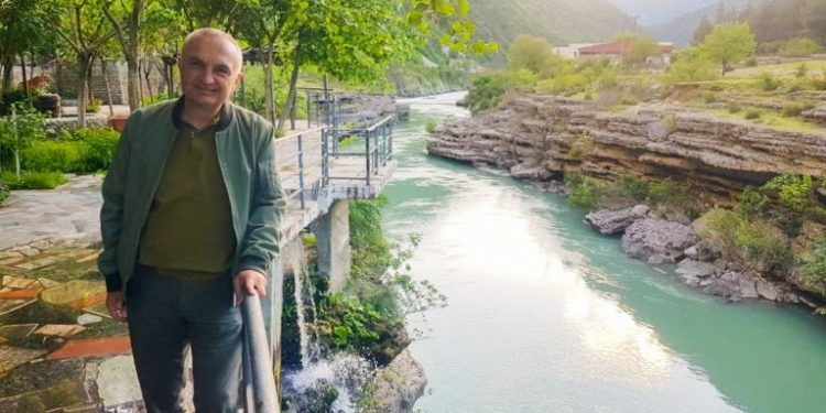 Zyrtarizohet propozimi për Parkun Kombëtar të Vjosës, Meta thirrje qeverisë: Të tërhiqet urgjentisht nga çdo projekt arbitrar