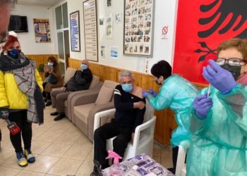 Nisja e vaksinimit në Gjirokastër, Çuçi: S’ka kohë për pushim dhe as nevojë që Shqipëria të kthehet te rrëmuja e rrënimi #PDLSI