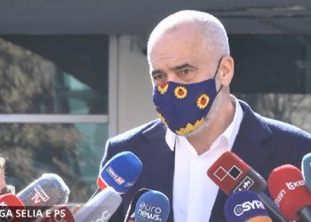 Rama: Meta ka humbur marrëdhëniet me trutë e kokës!