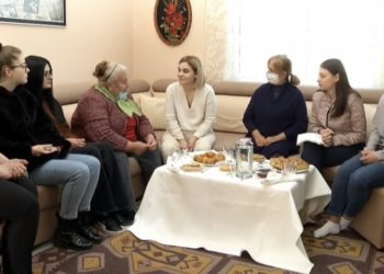 Monika Kryemadhi: Ne forcën e kemi te gratë dhe te vajzat. Jo se nuk e kemi te burrat, se edhe burrat i duam