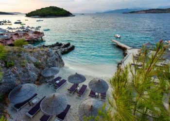 Blogerja e njohur: Ksamili ose Maldivet e Shqipërisë së Jugut