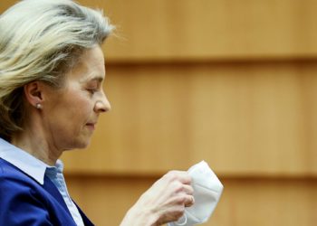 Presidentja e Komisionit Europian: Synimi është të vaksinohen 70% e popullsisë së rritur deri në fund të verës