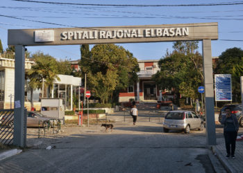 Hapet pavioni Covid në spitalin rajonal të Elbasanit, shtrohen 5 pacientët e parë