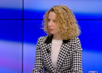 Kandidatja e PD për Gjirokastrën: Kur të vijmë në pushtet investimet do rriten 150%