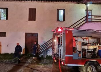 Zjarr në kampin e refugjatëve në Greqi, humb jetën një fëmijë 6-vjeçar