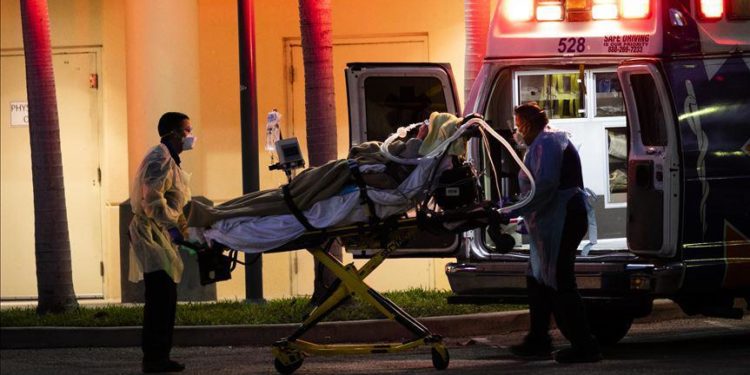 SHBA në prag të 500,000 vdekjeve nga koronavirusi