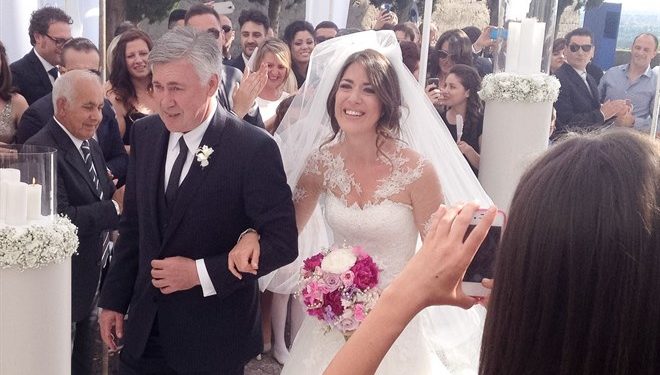 Ancelotti bie pre e vjedhjes, hajdutët i bastisin shtëpinë, me vajzën brenda