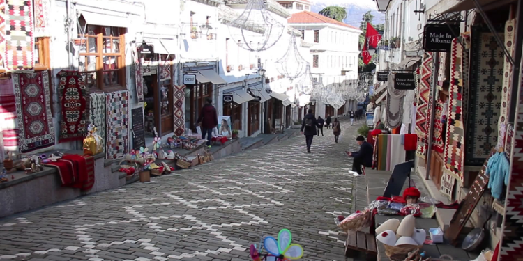 Situata nga Covid në Gjirokastër, të paktën 840 raste aktive