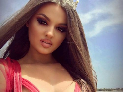 Enca Haxhia: Meshkujt shqiptarë ta shpifin, por s’jam lesbike. Kam nevojë për burra të rritur, jo çunakë