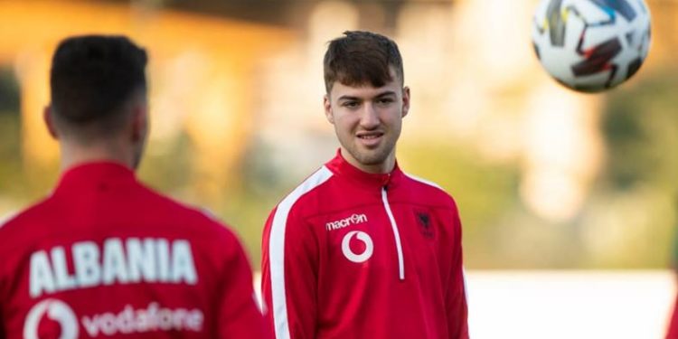 Theu rekordin historik të kombëtares, rrëfimi i rrallë i Ramen Çepele