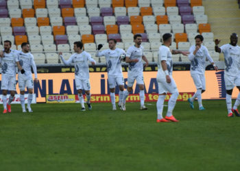 Shpërthen Cikalleshi, shënon dy gola për Konyaspor