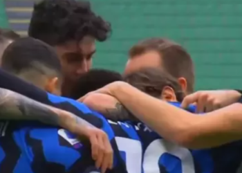 (Golat) Derbi i Milanos ngjyroset zikaltër, Interi shpartallon Milanin dhe nis shkëputjen