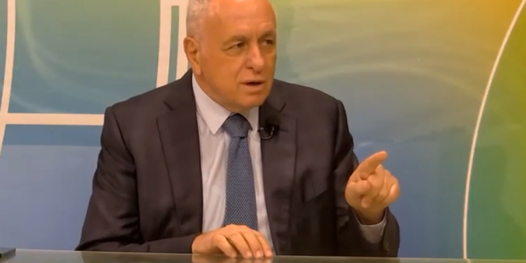 Tritan Shehu “harron” Lazaratin: Kanabisi në Shqipëri nisi pas vitit 2013, kur u mbush Tepelena e Mamaliaj. Në Gjirokastër PD del forcë e parë. Rama është faraon (VIDEO)