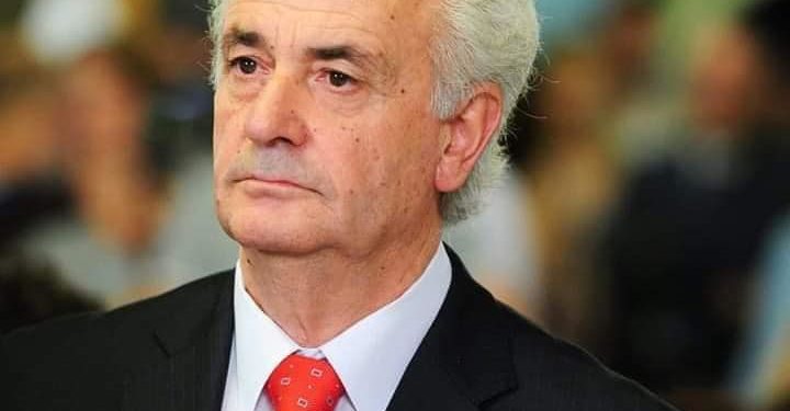 Gjirokastra humb një personalitet, ndërron jetë Sokrat Papadhopulli. Mesazhe ngushëllimi në rrjetet sociale