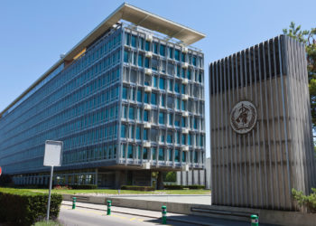 OBSH: Mbi 1 milion raste të reja në një javë në Evropë, frikë për variantet e reja