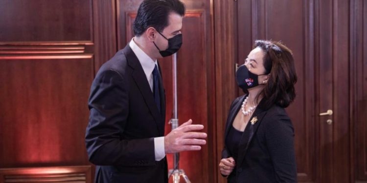 Basha: Takim i shkëlqyer me ambasadoren amerikane, jam krenar për rolin tim në anëtarësimin e Shqipërisë në NATO