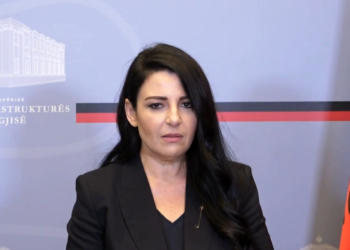 Aksidenti tragjik në Gjirokastër, Balluku: Shpërblim për dy elektriçistët, do kujdesemi për familjet e tyre