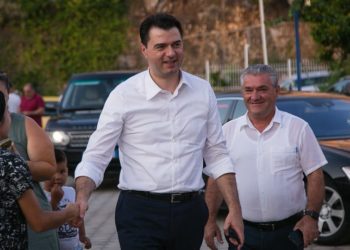 Dilemat e Bashës për Sarandën: Zonë e lirë për PDIU-në apo një kandidat i PD-së?!