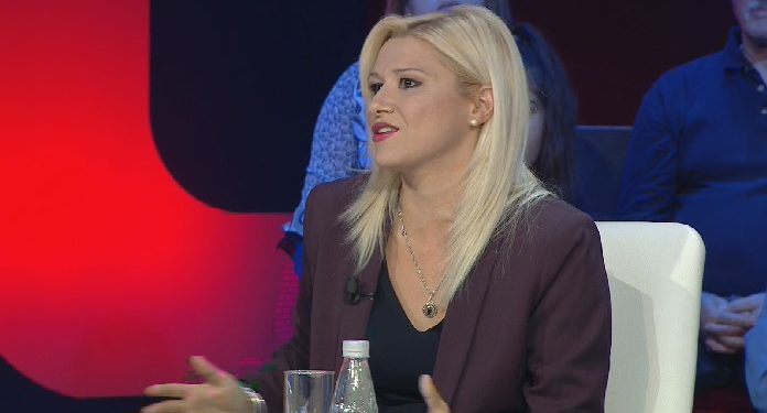 Justifikimi i parave/ Juristja shpjegon si avokati e ‘fundosi’ mjekun Edvin Prifti dhe noteren