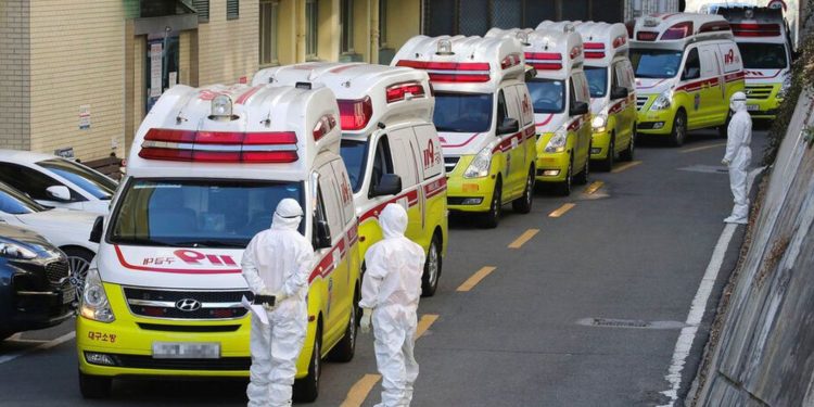 Mbi 2.2 milionë viktima nga Covid-19, shtetet europiane sërish në karantinë për të ulur shifrat