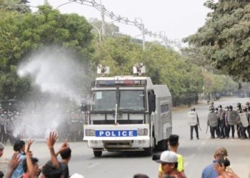 Qëllohen për vdekje dy protestues në Mianmar